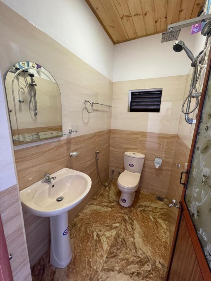 Saman Beach Guest House Bussa Exterior photo