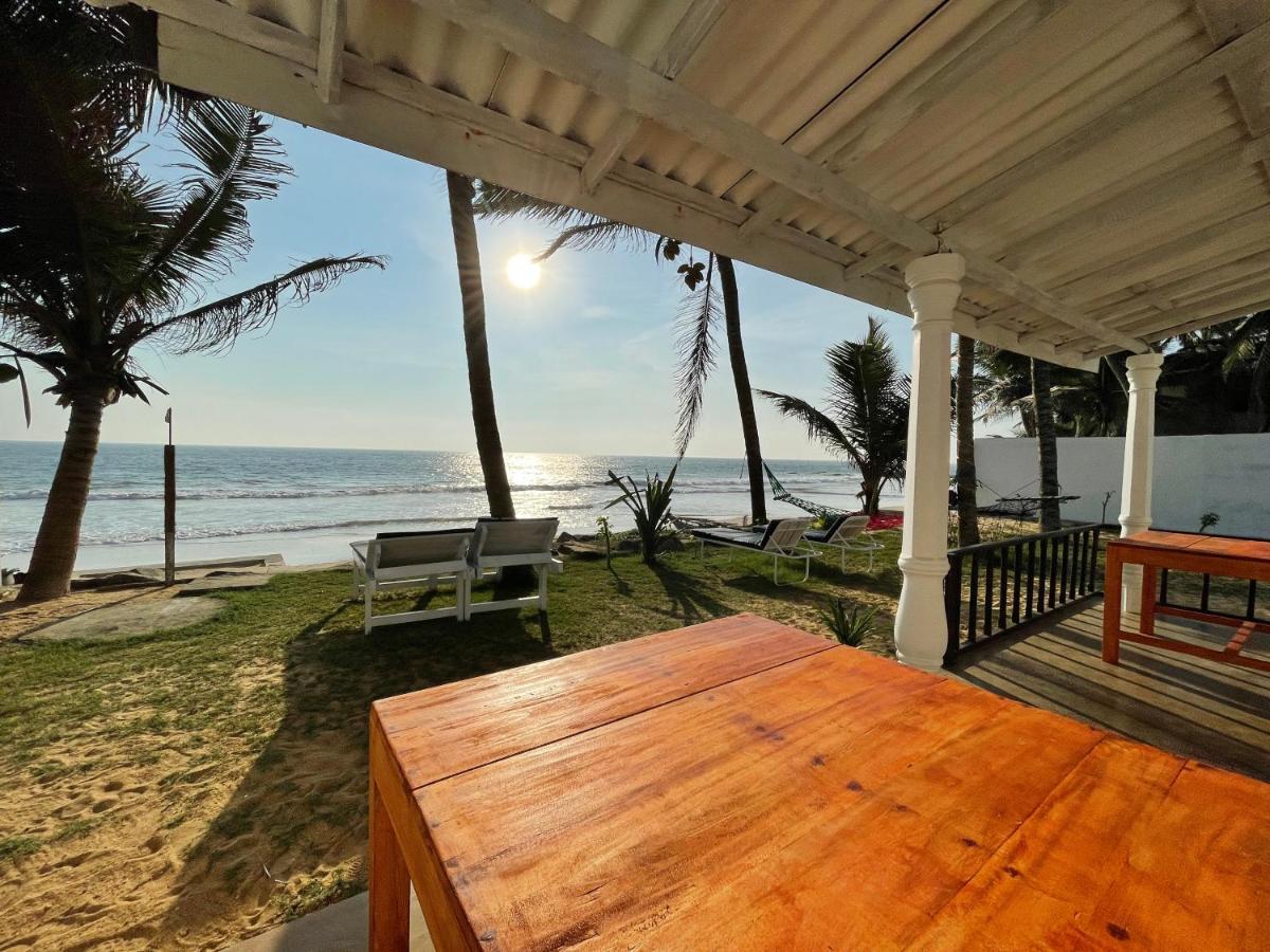 Saman Beach Guest House Bussa Exterior photo