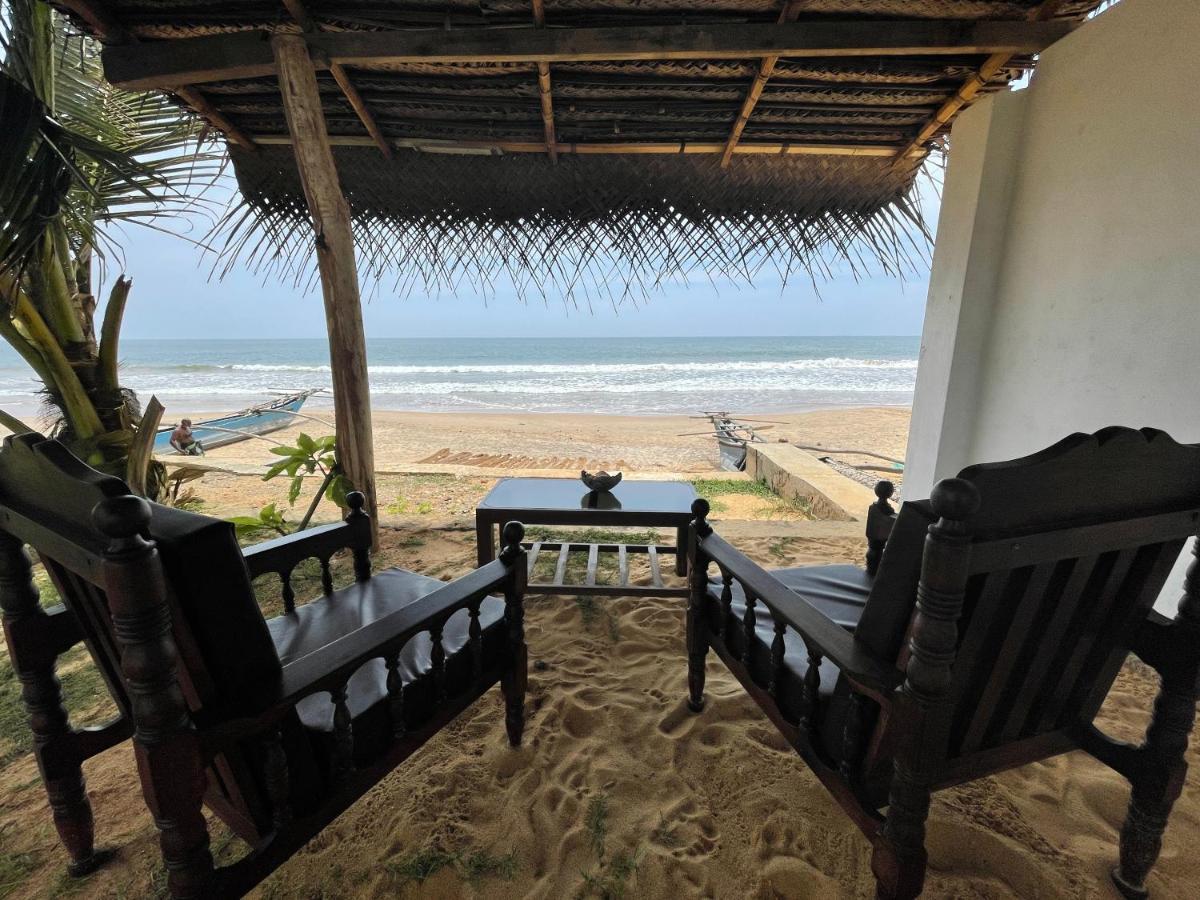 Saman Beach Guest House Bussa Exterior photo